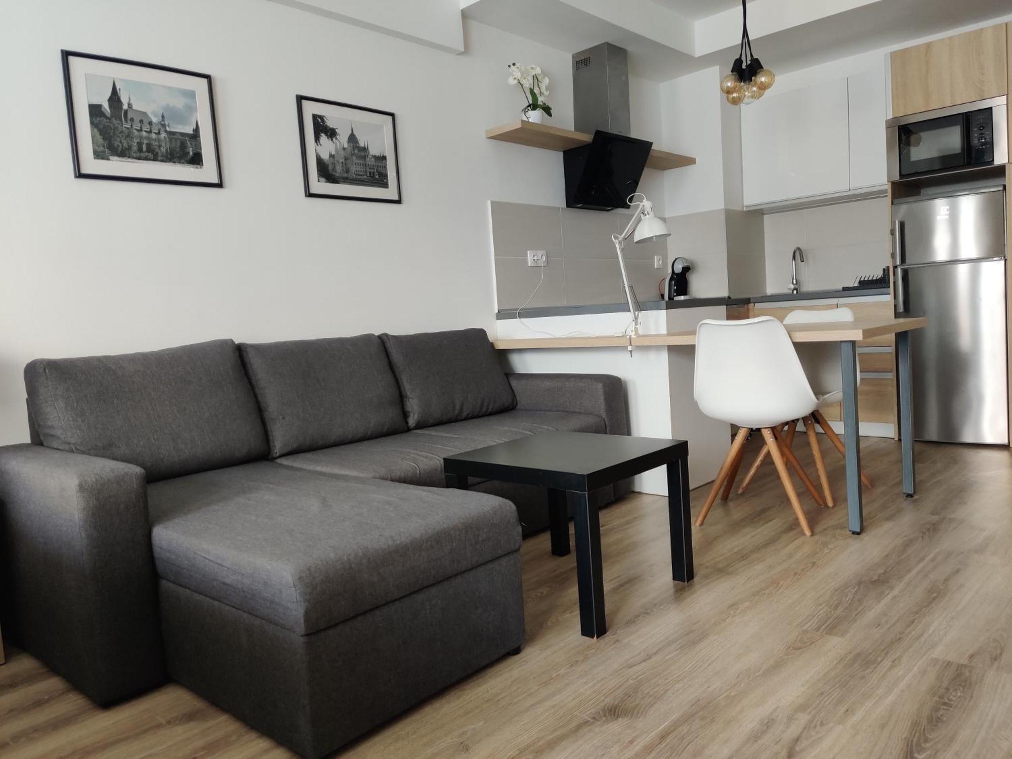 Corvin Black Bird Apartments — Photos 3